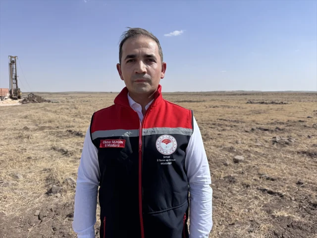 Şırnak'ta Taşlar Tarıma Kazandırılıyor, Köy Yolları Yenileniyor