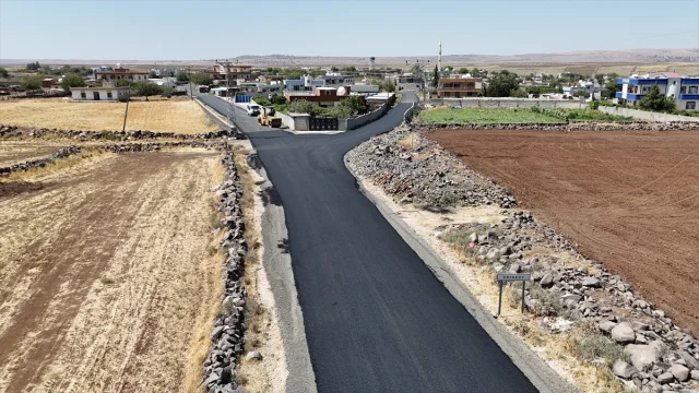 Şırnak'ta Taşlar Tarıma Kazandırılıyor, Köy Yolları Yenileniyor