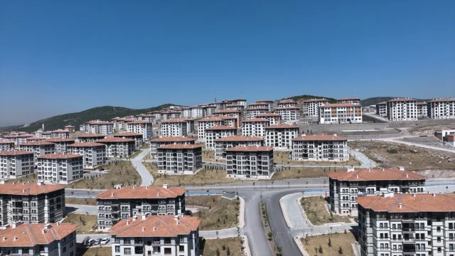 Balıkesir'de Tamamlanan TOKİ Konutları Vatandaşlarla Buluşuyor