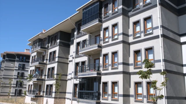 Balıkesir'de Tamamlanan TOKİ Konutları Vatandaşlarla Buluşuyor