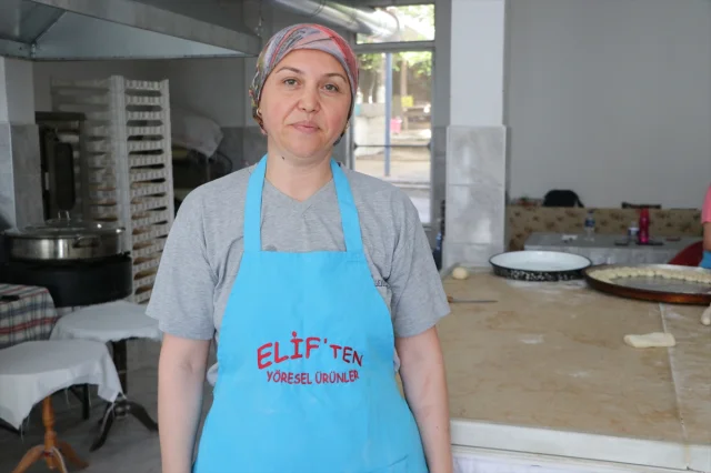 Babaannesinin Tarifinden Yola Çıkarak Yerel Lezzeti Yeniden Canlandırdı