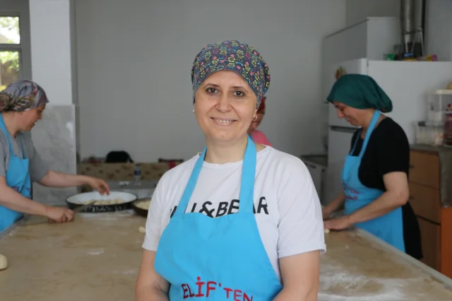 Babaannesinin Tarifinden Yola Çıkarak Yerel Lezzeti Yeniden Canlandırdı