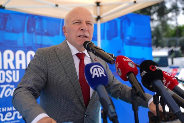 Erzurum'da 200 Milyon Liralık Araç Filosu Şehrin Hizmetine Girdi