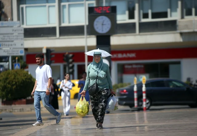 Ege'nin Kavurucu Sıcakları Hayatı Zora Soktu