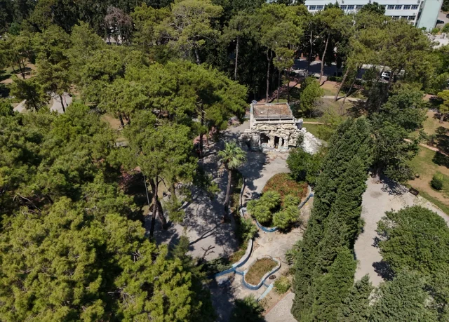 İzmir'de Su Krizi: Park ve Bahçelerde Kullanım Azalıyor
