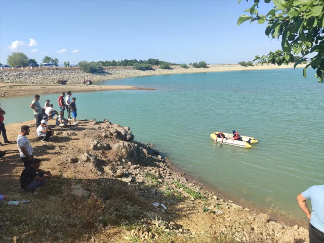 Samsun'da Serinleme Felaketi: Baraj Gölü İki Gencin Hayatına...