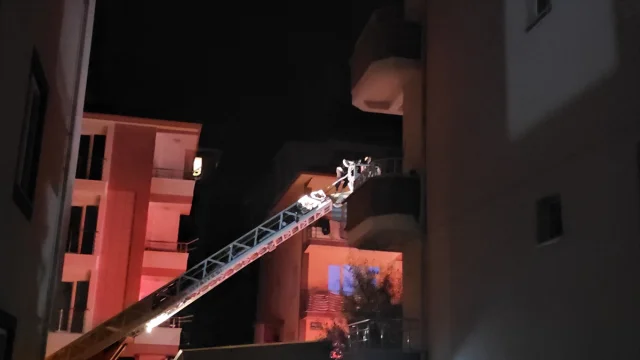 Çorum'da Çıkan Yangın Paniğe Sebep Oldu Az Kalsın Can Kaybı...