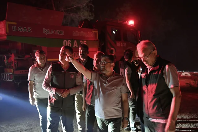 Bakan İbrahim Yumaklı'nın Bilecik'te Orman Yangını Mücadelesi