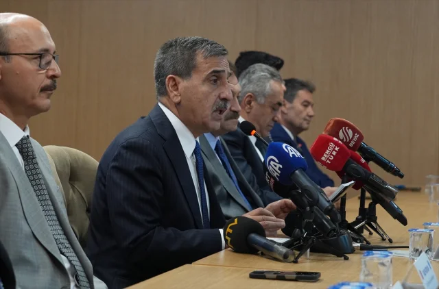 Türkiye Kamu-Sen'den 2026 İçin Memur ve Emekli Maaş Zammı Talepleri