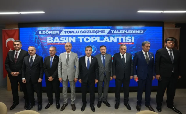 Türkiye Kamu-Sen'den 2026 İçin Memur ve Emekli Maaş Zammı Talepleri