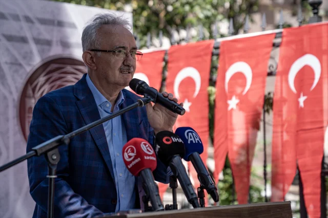 Erzurum'un Tarihi Ulu Cami İçin Unutulmaz Hatıra Parası Üretildi