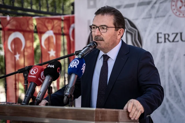 Erzurum'un Tarihi Ulu Cami İçin Unutulmaz Hatıra Parası Üretildi