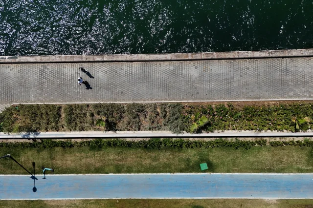 İzmir ve Aydın'da Kavurucu Sıcaklarla Mücadele