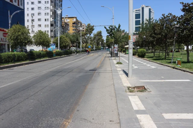 Şanlıurfa'da Aşırı Sıcaklık Rekoru Sosyal Yaşamı Etkiliyor