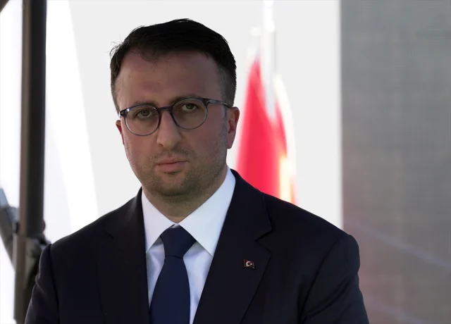 ASELSAN, İleri Teknoloji Savunma Sistemlerini IDEF 2025'te Tanıttı