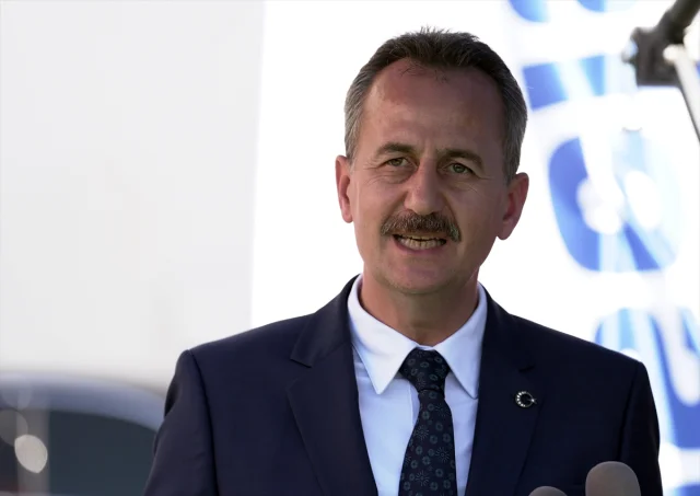 ASELSAN, İleri Teknoloji Savunma Sistemlerini IDEF 2025'te Tanıttı