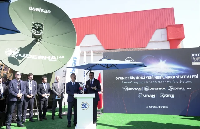 ASELSAN, İleri Teknoloji Savunma Sistemlerini IDEF 2025'te Tanıttı
