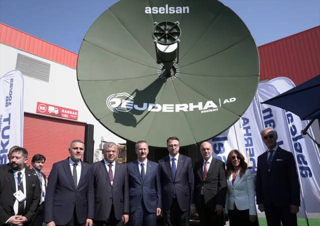 ASELSAN, İleri Teknoloji Savunma Sistemlerini IDEF 2025'te Tanıttı