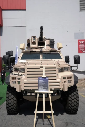 ASELSAN, İleri Teknoloji Savunma Sistemlerini IDEF 2025'te Tanıttı