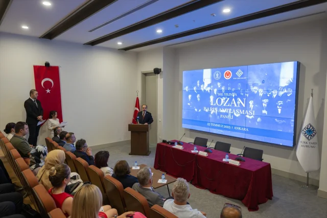 Lozan Barış Antlaşması'nın 102. Yılı Türk Tarih Kurumunda Anıldı