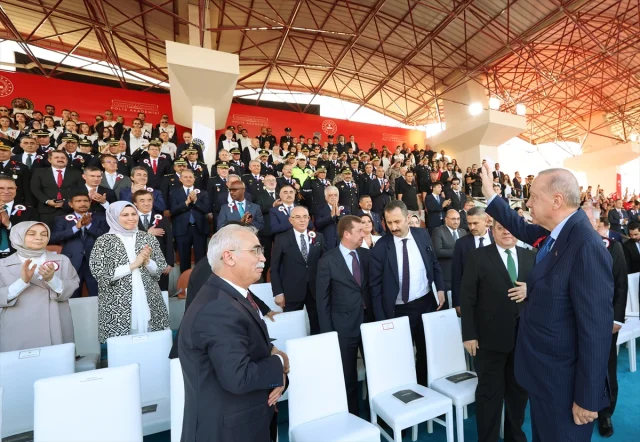 Cumhurbaşkanı Erdoğan'ın Polis Akademisi Mezuniyetindeki Önemli Mesajları