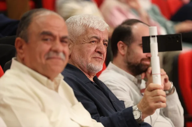 Şam'da Hadis İlminde 14 Yıl Aradan Sonra Gururlu Mezuniyet Coşkusu
