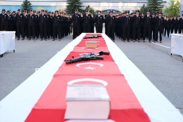 297 Kadın Polis Yozgat'tan Mezun Oldu Görevlerine Hazır