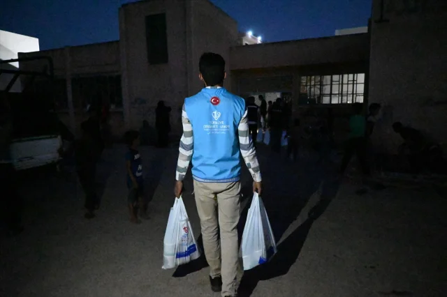 Türkiye'den Suriye'ye Uzanan Yardım Eli: 2 Bin 850 Aileye Destek