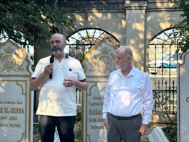 Edebiyatın İz Bırakan İsmi Rasim Özdenören, Anıt Kabri Başında Anıldı