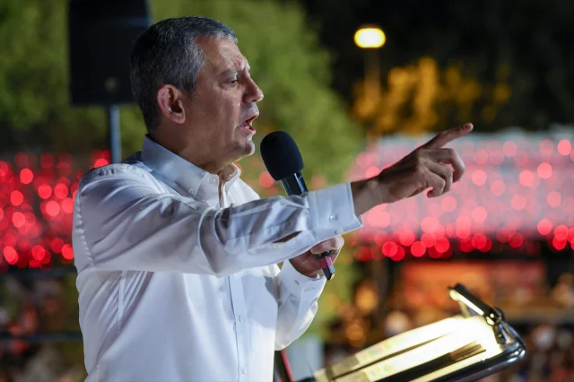 Özgür Özel'den Bakırköy'de Birlik Mesajı