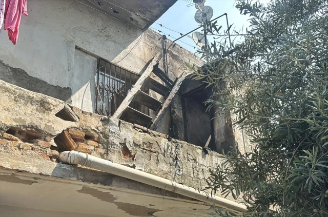 Mersin'deki Ev Yangını Göz Göre Göre Felakete Dönüştü