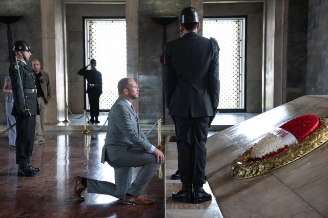 Belçika Savunma Bakanı Francken'in Anıtkabir Ziyareti