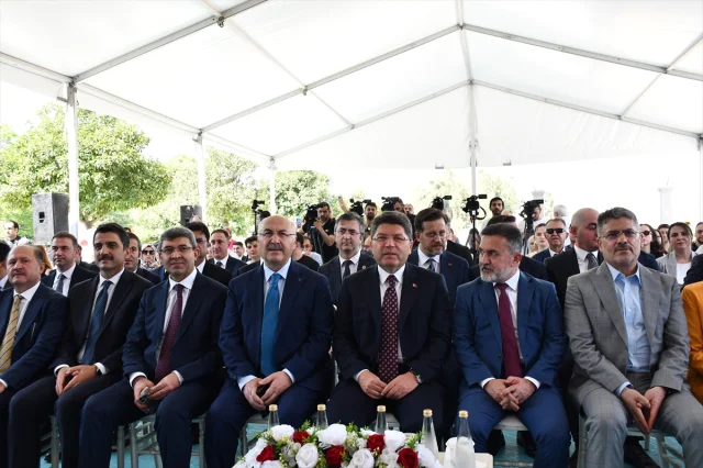 Adalet Bakanı Tunç Adana'da Yeni Adli Tıp Binasının Temel Atma Törenine Katıldı