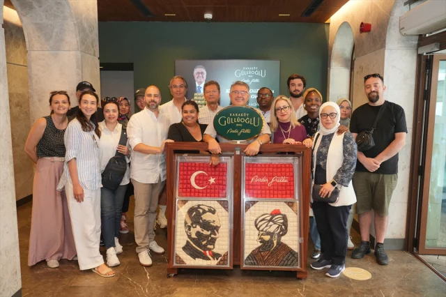 YEE'nin Türkçe Yaz Okulları Kültürleri Buluşturuyor