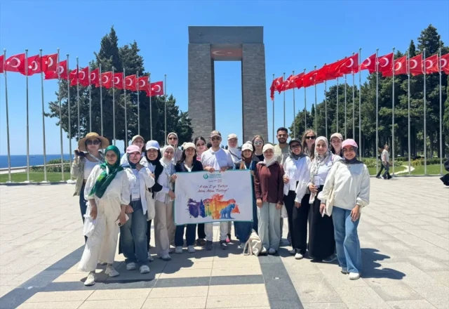 YEE'nin Türkçe Yaz Okulları Kültürleri Buluşturuyor