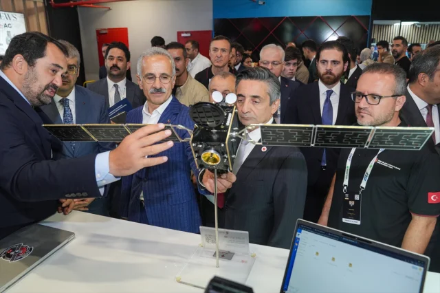 Bakan Uraloğlu'nun Katılımıyla IDEF 2025'te Savunma Sanayii Vizyonu