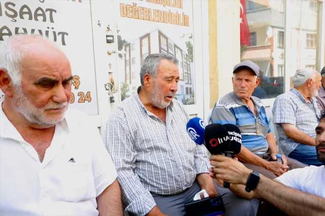 Orman Yangınında Acı Kayıp: Şehit Dozer Operatörünün Ailesi Yasta