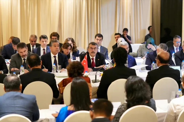 Türkiye-Sri Lanka Ekonomik İşbirliğinde Yeni Dönem Başlıyor