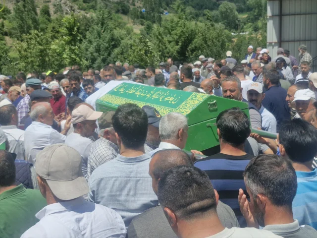 Tokat'ta Kelkit Çayı'nda Sonlanan Üzücü Bir Hikaye