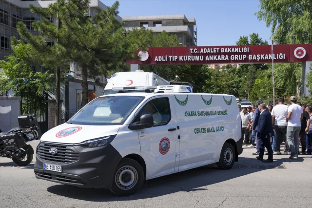 Eskişehir'deki Orman Yangını Faciasında Hayatını Kaybedenler Ailelerine Teslim Edildi