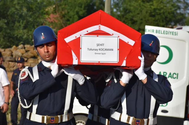 Eskişehir'de Şehit Olan Orman Kahramanı Tolunay Kocaman'a Veda
