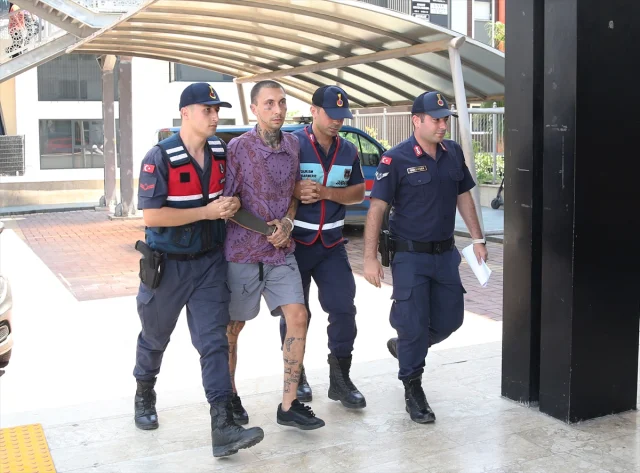 Alanya'da Cinayet: İki Rus Vatandaşı Tutuklandı