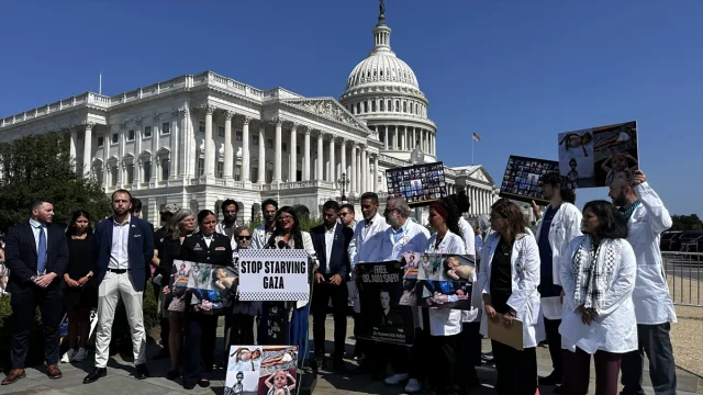 Washington'da Soykırıma Karşı Doktorlar Gazze İçin Harekete Geçti