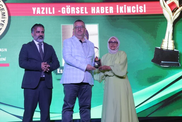 Kayseri'de Gazeteciler İçin Ödül Gecesi