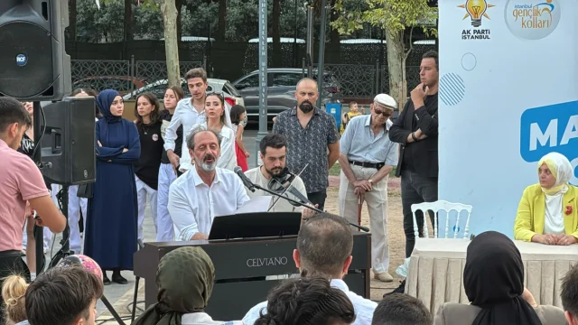 AK Parti İstanbul Gençlikten Gençlere Özel Program