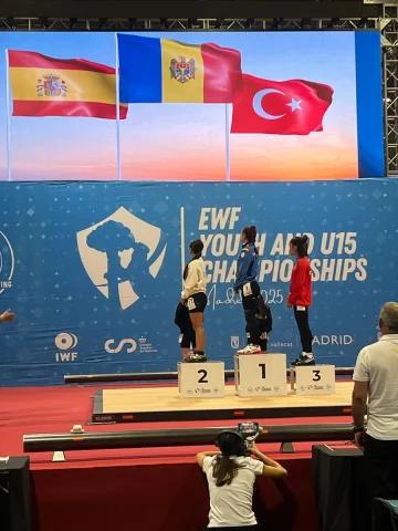 Avrupa Halter Şampiyonasında Milli Sporculardan Madalya Yağmuru