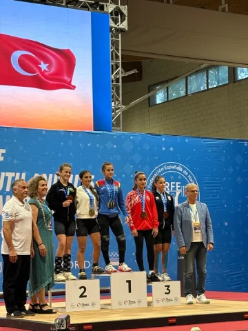 Avrupa Halter Şampiyonasında Milli Sporculardan Madalya Yağmuru