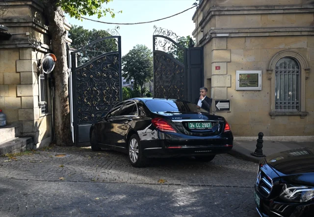 İran ve Avrupa Nükleer Anlaşmaları İçin Yeniden Masada