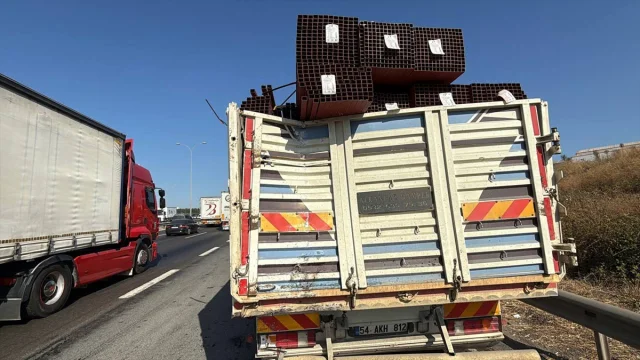 Anadolu Otoyolu'nda Ortaya Çıkan Elim Kaza: 7 Yaralı