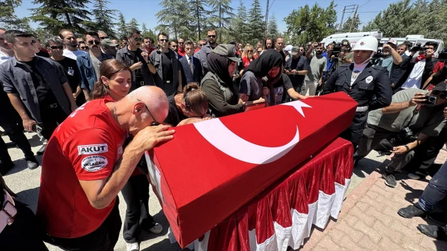 Yangın Şehidi Muharrem Can İçin Duygusal Veda